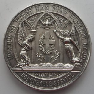 Reverse of medal | Supplied by Joan Hollingsworth