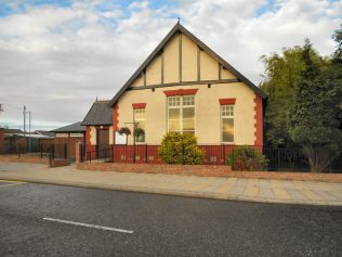 Chilton Methodist Chapel, Durham Road, 2011 - the former Wesleyan Methodist chapel | by David Dixon, https://www.geograph.org.uk/photo/2481875