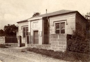 Stubwood chapel, before the road was metalled