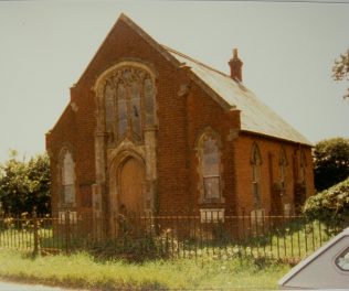 former Hardingham Centenary Primitive Methodist chapel former Hardingham Centenary Primitive Methodist chapel | Keith Guyler 1987
