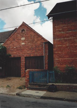 former Fulbeck Primitive Methodist chapel former Fulbeck Primitive Methodist chapel | Keith Guyler 1995