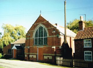 The 1854 Bicker Primitive Methodist chapel on the left; the 1908 chapel is on the right The 1854 Bicker Primitive Methodist chapel on the left; the 1908 chapel is on the right | Keith Guyler 1995