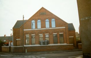 Alfred Street, Stanton Hill Albert Street PM chapel, Stanton Hill in 1998 | Keith Guyler 1998