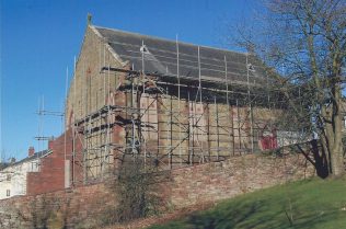Look at the size of the buttress! Look at the size of the buttress! | Iain Parsons, 27 Feb 2013
