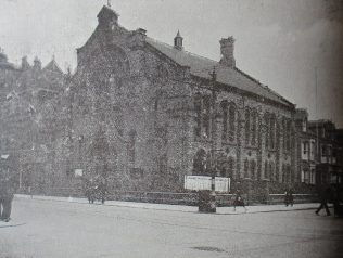 Middlesbrough Linthorpe Road Primitive Methodist chapel Middlesbrough Linthorpe Road Primitive Methodist chapel | Handbook of the Primitive Methodist Conference 1932; Englesea Brook Museum